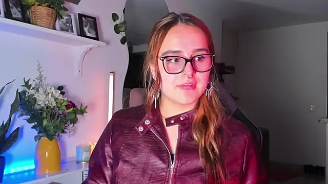 evy orange1 online show from February 26, 3:49 am