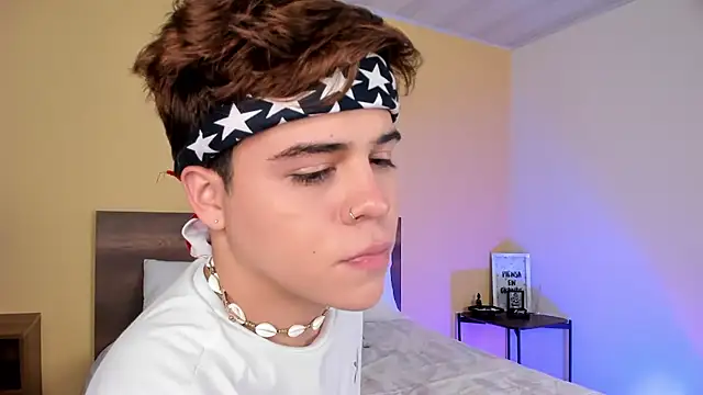 justinbiler online show from December 20, 10:27 am
