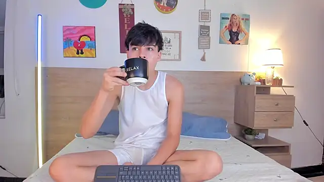 justinbiler online show from October 12, 12:48 pm