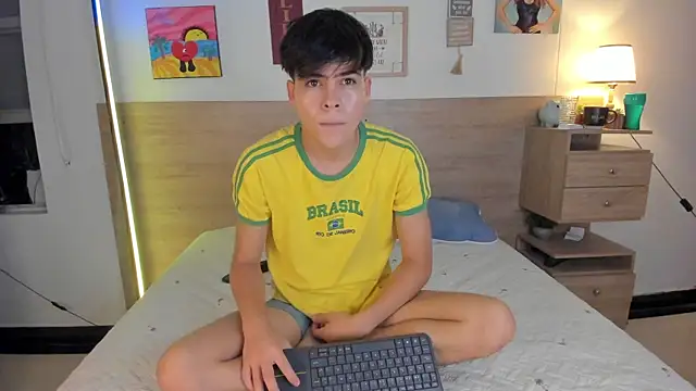 justinbiler online show from October 13, 11:43 am