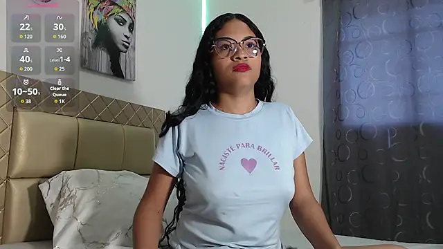 Snapshot of DAFNNEE_ROSS chatting on October 28, 3:25 pm DAFNNEE ROSS online show from October 28, 3:25 pm