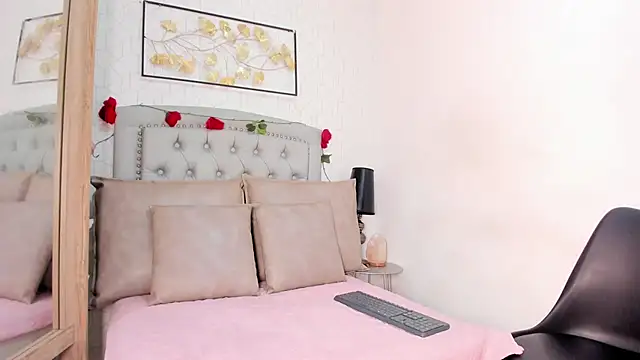 Katalella murillo online show from February 28, 3:26 am