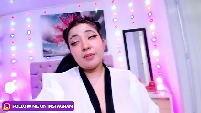 Emma monserrat online show from January 23, 9:39 am