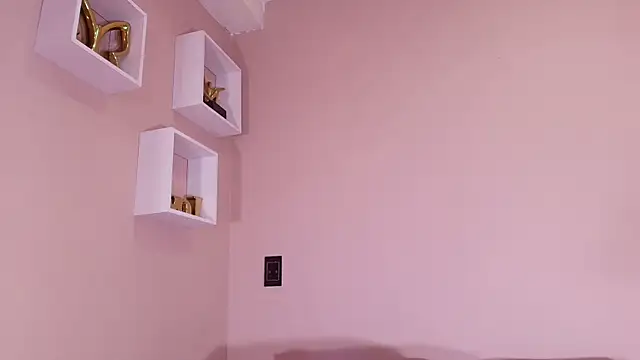 veronica sinner  online show from February 23, 4:15 pm