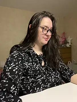 hungry1bunny online show from December 28, 5:57 pm