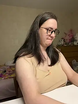 hungry1bunny online show from January 7, 9:14 pm