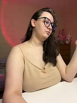 hungry1bunny online show from March 3, 4:35 pm