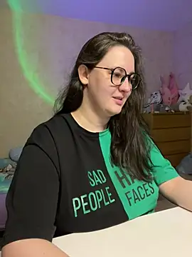 hungry1bunny online show from March 13, 6:01 pm