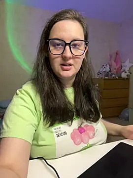 hungry1bunny online show from March 14, 5:24 pm