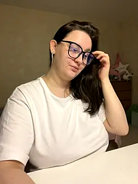 hungry1bunny online show from November 10, 9:58 pm