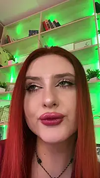 AnnaRichmond online show from December 14, 5:13 am