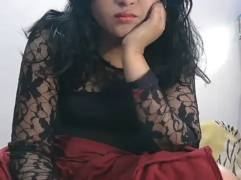 Cute-Tanya online show from December 31, 11:49 pm