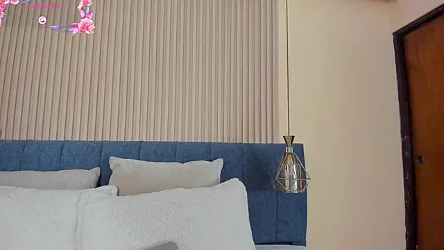 kathecute   online show from November 27, 1:40 am