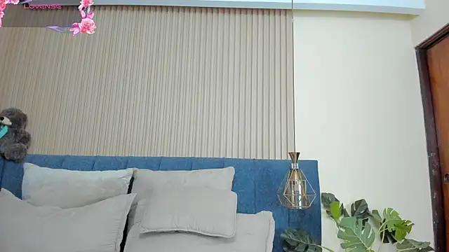 Snapshot of kathecute__ chatting on June 20, 1:41 am kathecute online show from June 20, 1:41 am