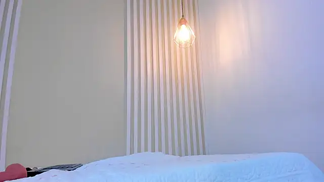 annawelk  online show from February 19, 3:38 pm