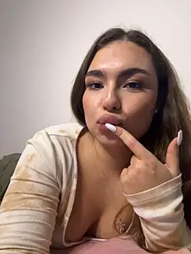 mint melissaaa online show from January 14, 5:01 pm