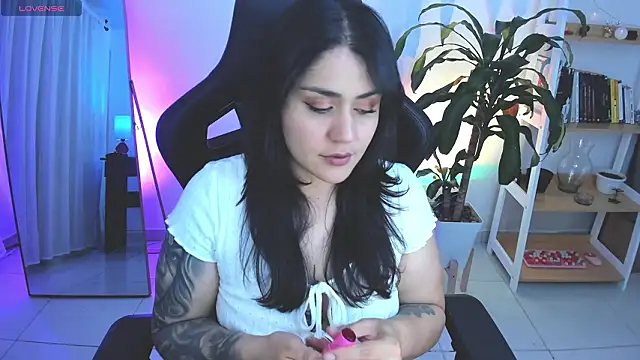 GretaX-X online show from March 15, 3:01 am