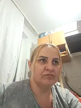 Snapshot of Malichkaanna30 chatting on February 25, 4:49 pm Malichkaanna30 online show from February 25, 4:49 pm