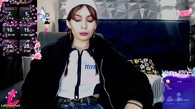 Snapshot of _yuyi chatting on August 1, 12:37 pm yuyi online show from August 1, 12:37 pm