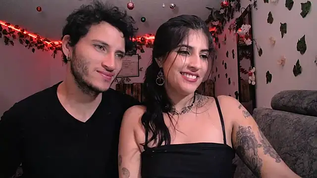 Afroditapoloo online show from December 11, 4:18 am