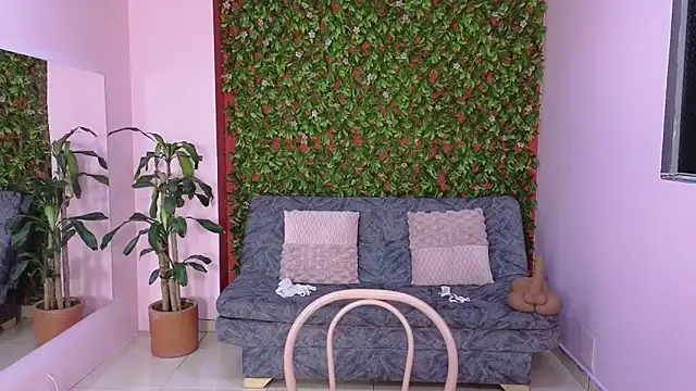 mei sweetcat online show from February 28, 8:10 pm