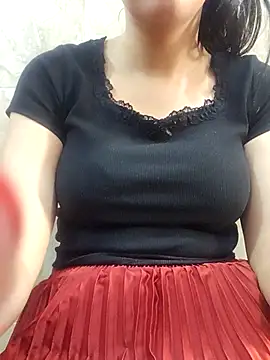 jihane-44 online show from October 6, 12:13 pm