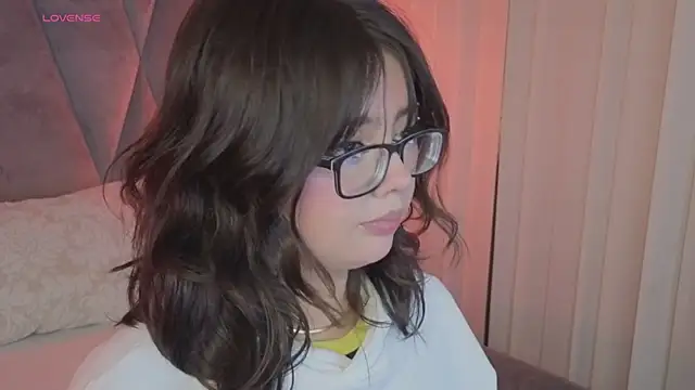 missy taylor  online show from October 17, 8:11 pm