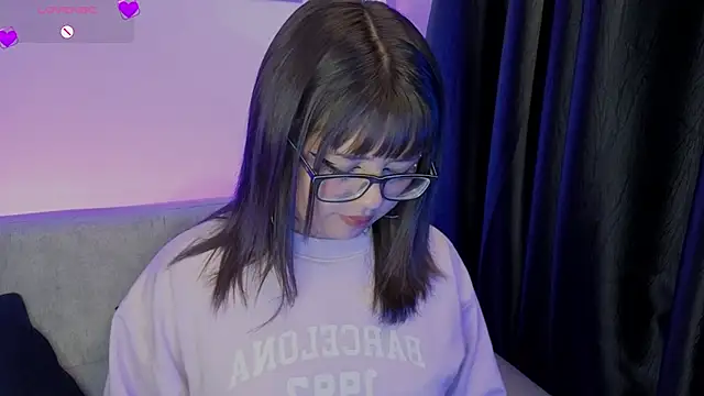 missy taylor  online show from December 2, 11:23 pm