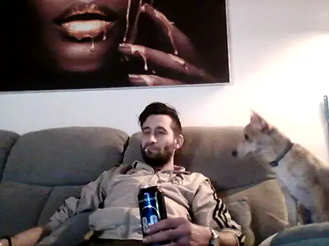 Bigkisslove online show from February 10, 12:37 am