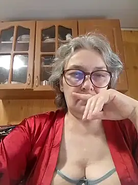 IrinaSweet54 online show from June 14, 8:27 am