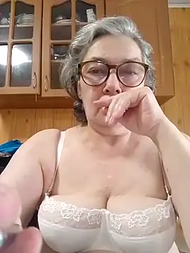 IrinaSweet54 online show from June 27, 9:58 am