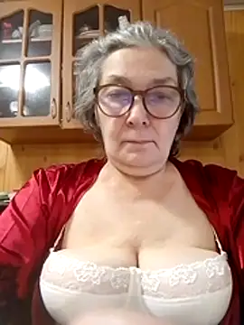 IrinaSweet54 online show from July 13, 9:34 am