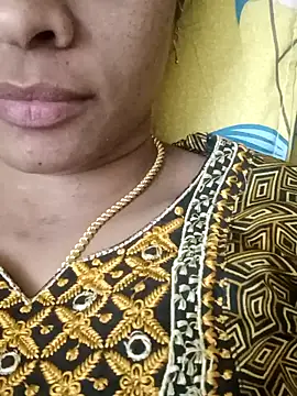 Snapshot of Ambika01 chatting on October 29, 4:15 am Ambika01 online show from October 29, 4:15 am