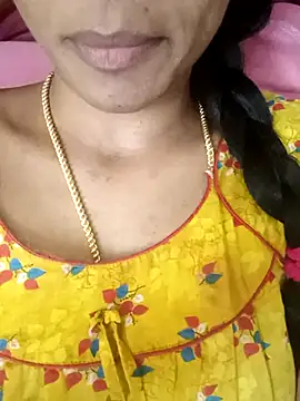 Snapshot of Ambika01 chatting on October 31, 1:34 pm Ambika01 online show from October 31, 1:34 pm