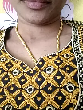 Snapshot of Ambika01 chatting on November 27, 3:41 am Ambika01 online show from November 27, 3:41 am