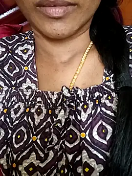 Snapshot of Ambika01 chatting on November 30, 1:59 pm Ambika01 online show from November 30, 1:59 pm