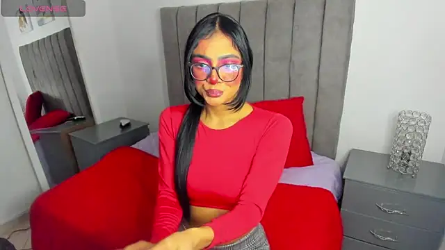 Snapshot of sarah__bigboobs chatting on February 3, 2:13 pm sarah  bigboobs online show from February 3, 2:13 pm