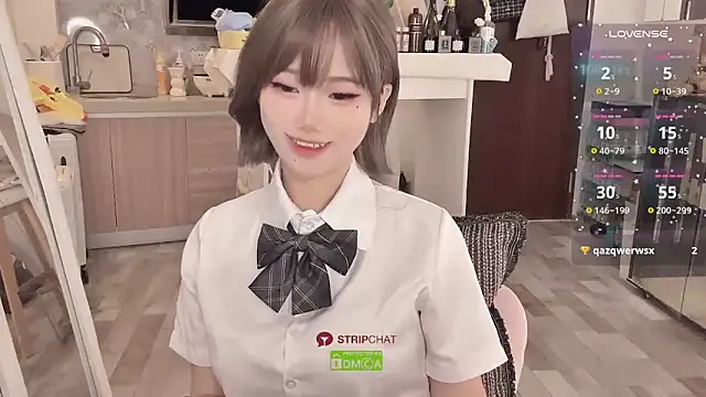 -XunMengLong- online show from December 4, 5:44 pm