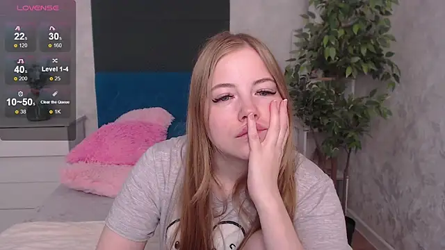 JennyyHot online show from December 2, 4:18 am