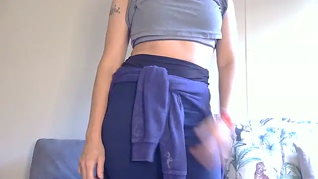 Snapshot of Sexyhottpunani chatting on August 3, 8:34 pm Sexyhottpunani online show from August 3, 8:34 pm