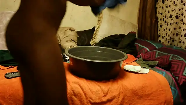 Snapshot of RGTM75 chatting on November 23, 9:31 am RGTM75 online show from November 23, 9:31 am