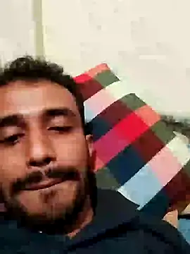 Snapshot of MDROBEL007 chatting on January 18, 7:38 am MDROBEL007 online show from January 18, 7:38 am