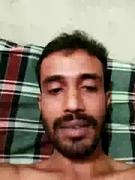 Snapshot of MDROBEL007 chatting on January 22, 2:35 pm MDROBEL007 online show from January 22, 2:35 pm