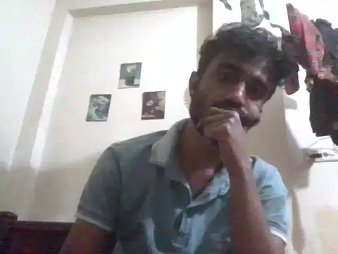 Snapshot of MDROBEL007 chatting on February 1, 2:26 pm MDROBEL007 online show from February 1, 2:26 pm