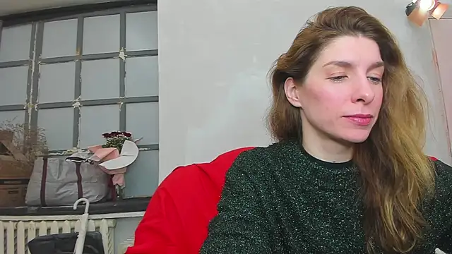Snapshot of YourSuperModel chatting on February 15, 3:17 pm YourSuperModel online show from February 15, 3:17 pm