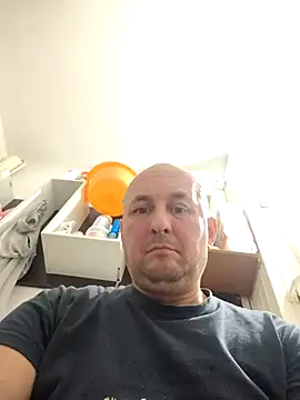 intx800 online show from November 11, 4:18 pm