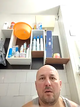 Snapshot of intx800 chatting on February 2, 3:16 am intx800 online show from February 2, 3:16 am