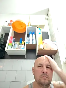 intx800 online show from April 9, 2:22 am