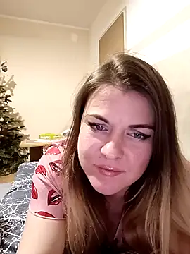 LunikaLunaX online show from January 10, 7:54 pm