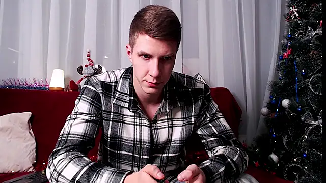 Snapshot of Chris_Brien chatting on January 13, 8:48 pm Chris Brien online show from January 13, 8:48 pm